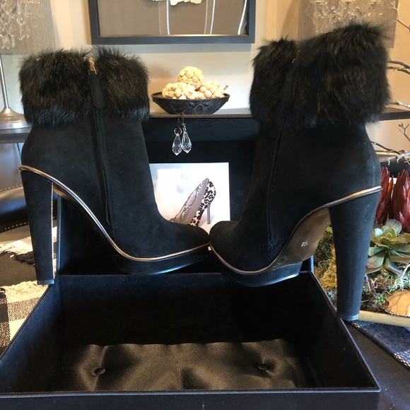 BCBG MaxAzria Black Suede Fur Topped Short Boots - Picture 3 of 5